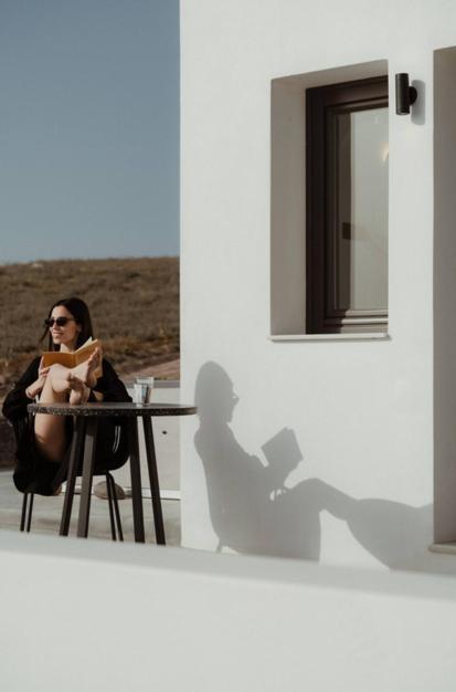 Swell Suites, Santorini * Vourvoúlos