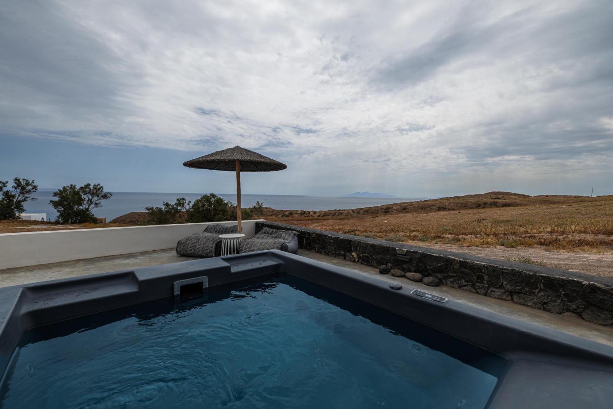 Swell Suites, Santorini Βίλα